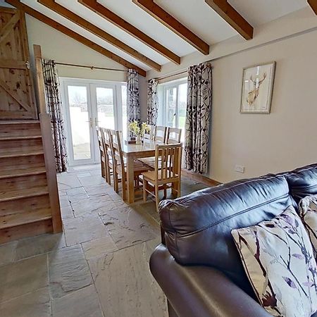 カーマーゼンThe Barn.アパートメント エクステリア 写真